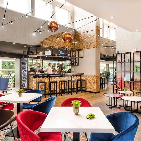 Ξενοδοχείο Ibis Castle Hill