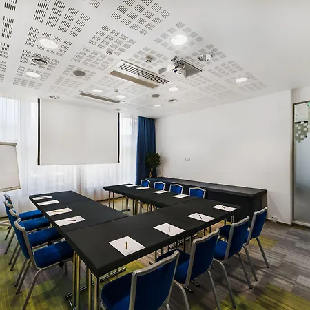 Ibis Castle Hill Ξενοδοχείο 3*