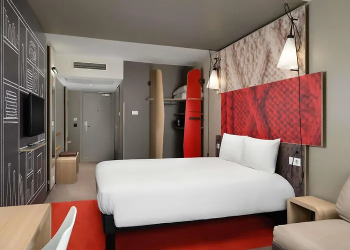 Ibis Castle Hill Hotel